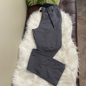 Lululemon on the fly full length pant